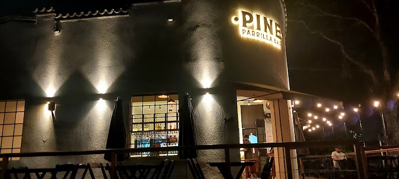 Pine Parrilla Bar