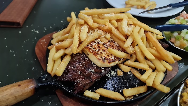 Carneiro Grill Churrascaria e Pizzaria