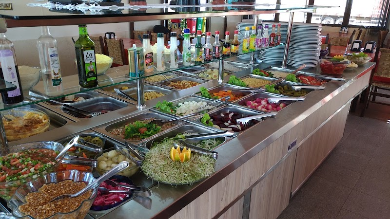 Churrascaria Serra Gaúcha | Marmitex, buffet livre self-service e rodízio em ponta grossa